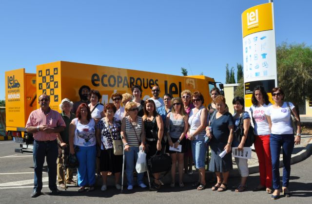 Una veintena de mujeres conocen el funcionamiento  del Ecoparque a través del Proyecto Interterritorial sobre Medio Ambiente Ecomujer - 1, Foto 1