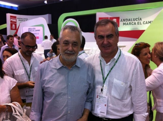 González Tovar apoya con su presencia a Griñán en el Congreso del PSOE de Andalucía - 1, Foto 1