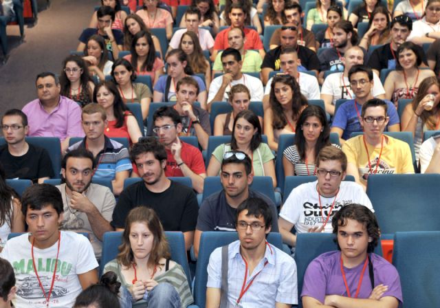 Más de 200 estudiantes se reúnen en la Universidad de Murcia dentro del Encuentro Nacional de Matemáticas - 4, Foto 4