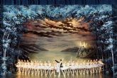 El Ballet de San Petersburgo interpreta El Lago de Los Cisnes