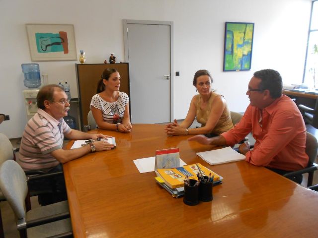 La ONG Cirugía Solidaria colabora en la Semana del Cooperante - 1, Foto 1