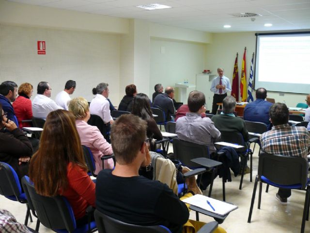 Más de treinta funcionarios han participado en el Seminario sobre Relación de Puestos de Trabajo - 1, Foto 1