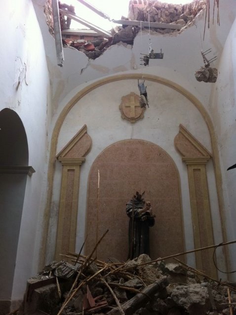 Nota del Sr. Obispo ante el derrumbe de la capilla de San Antonio, en la Parroquia de San Cristóbal de Lorca - 2, Foto 2