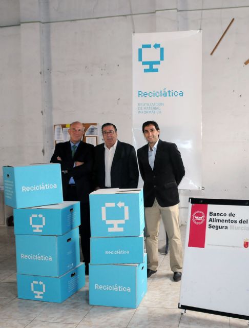 La Universidad de Murcia dona ordenadores a la Asociación Banco de Alimentos del Segura - 1, Foto 1