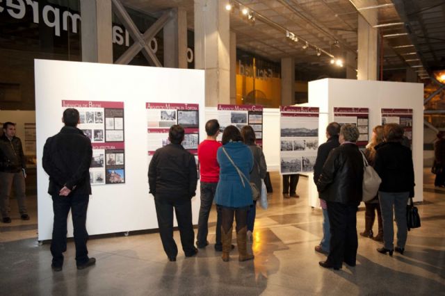 Abierta al público la exposición que homenajea a Víctor Beltrí - 1, Foto 1