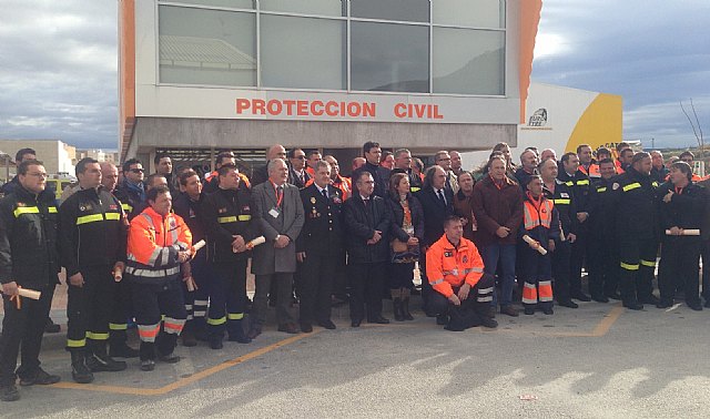 Campos afirma que la acción solidaria y el esfuerzo de los voluntarios aviva el progreso social hacia valores de generosidad, altruismo y solidaridad - 1, Foto 1