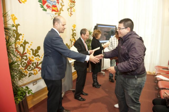 Se clausura la Escuela Taller El Apeadero con 43 nuevos expertos en oficios - 3, Foto 3