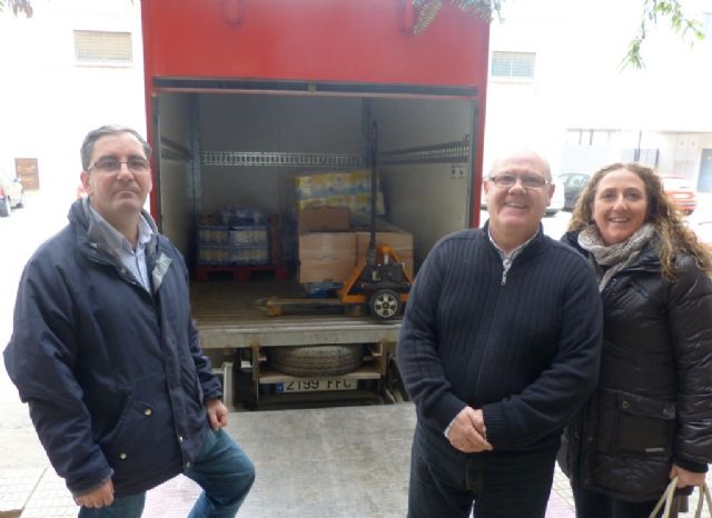 Trabajadores de SABIC entregan al comedor social El Buen Samaritano más de 700 kg de comida - 1, Foto 1