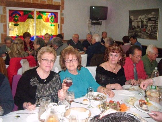 Las personas mayores de Alguazas dan la bienvenida a la Navidad con excursión y almuerzo de convivencia - 3, Foto 3