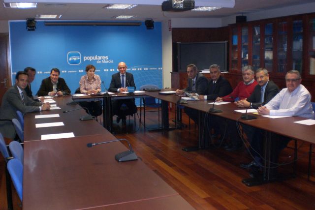 El PP constituye el nuevo Grupo de Trabajo de Farmacia - 2, Foto 2