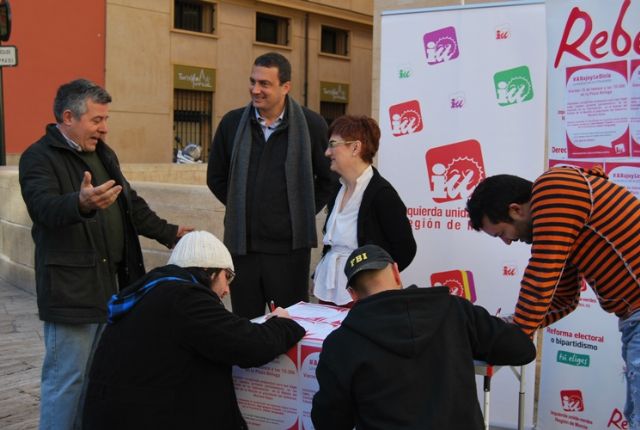 IU-Verdes recoge propuestas para llevar la voz de la calle al Parlamento - 1, Foto 1