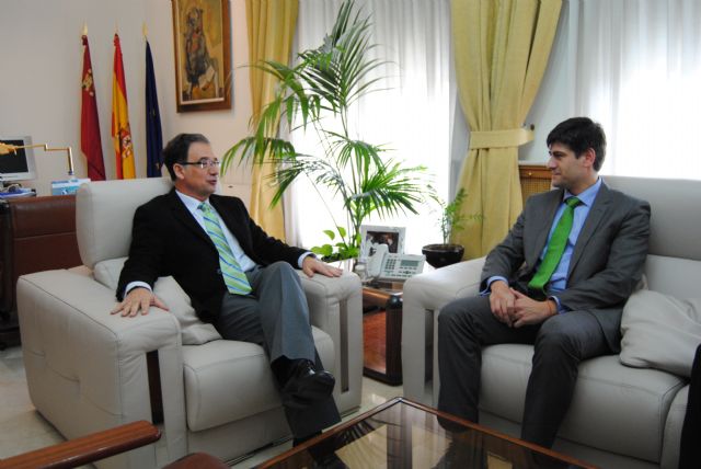 El delegado del Gobierno recibe la visita del presidente de la Agencia Estatal de Meteorología - 1, Foto 1