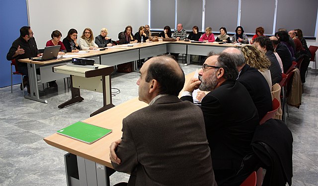 Sanidad inicia los trabajos para la implantación progresiva de procesos asistenciales en el Servicio Murciano de Salud - 1, Foto 1