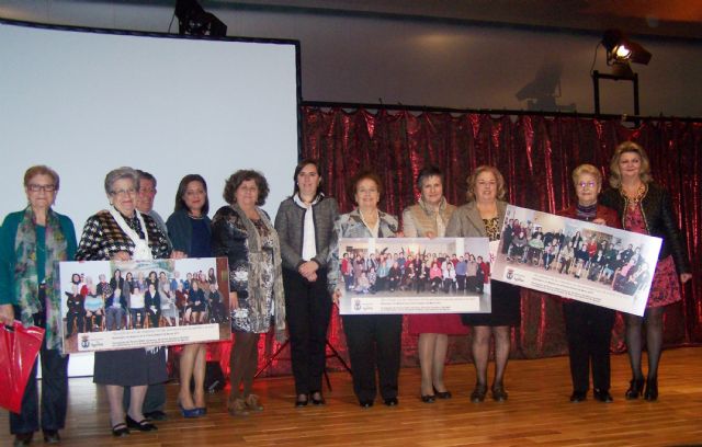 Los actos del Día Internacional de la Mujer finalizan con un homenaje a las abuelas de Águilas - 3, Foto 3