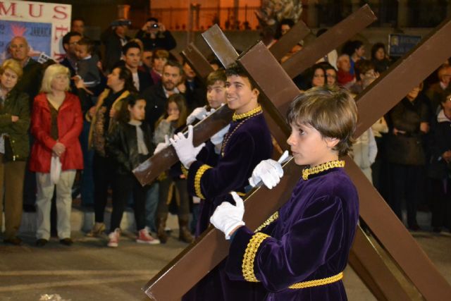 Devoción y fervor en el encuentro del Jueves Santo y el Vía Crucis del Cristo del Perdón - 1, Foto 1