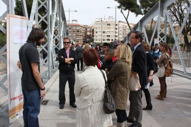 El Alcalde se suma a la conmemoración del Día Internacional del Pueblo Gitano - 3, Foto 3