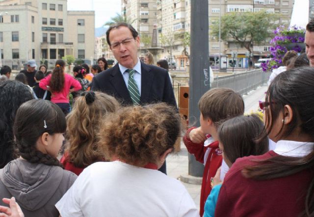 El Alcalde se suma a la conmemoración del Día Internacional del Pueblo Gitano - 4, Foto 4