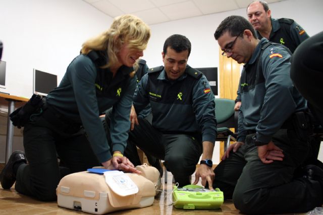 La Guardia Civil de Murcia instaurará el primer espacio cardioprotegido de las Fuerzas y Cuerpos de Seguridad de la Región - 2, Foto 2