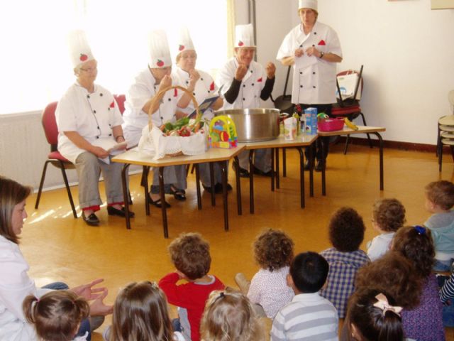 Una experiencia educativa, compartida por pequeños y mayores, en Los Dolores - 3, Foto 3