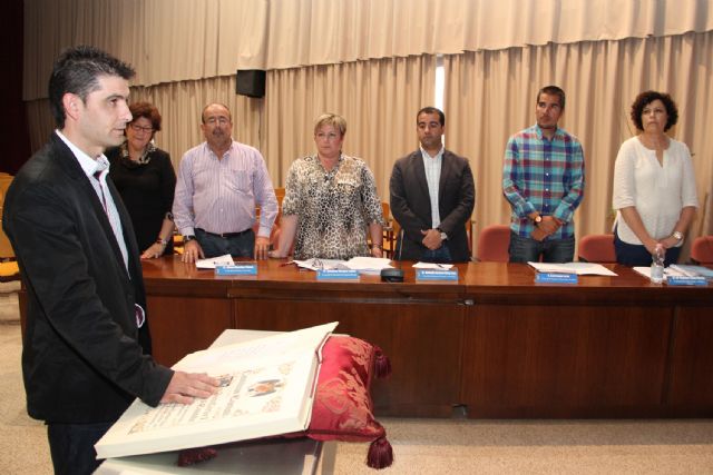 Jerónimo Gázquez toma posesión como concejal de Comercio, Industria y Pymes en el Ayuntamiento de Puerto Lumbreras - 1, Foto 1