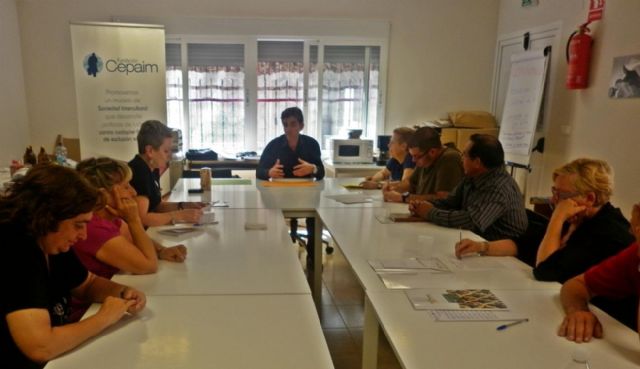 Los colectivos sociales de San Antón trabajan juntos por el barrio - 1, Foto 1