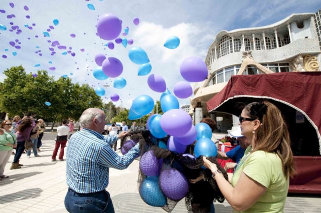 Reconocimiento y calidad de vida en el Día Mundial de la Fibromialgia y el Síndrome de Fatiga Crónica - 1, Foto 1