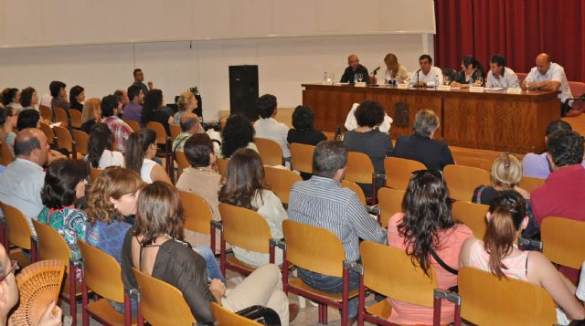 El juez de menores Emilio Calatayud imparte en Puerto Lumbreras la jornada 'Educación para la familia' - 1, Foto 1