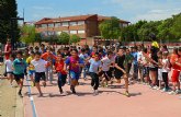 La tercera Carrera Solidaria del colegio Los Antolinos recauda ms de 480 euros y 50 kilos de alimentos para Critas