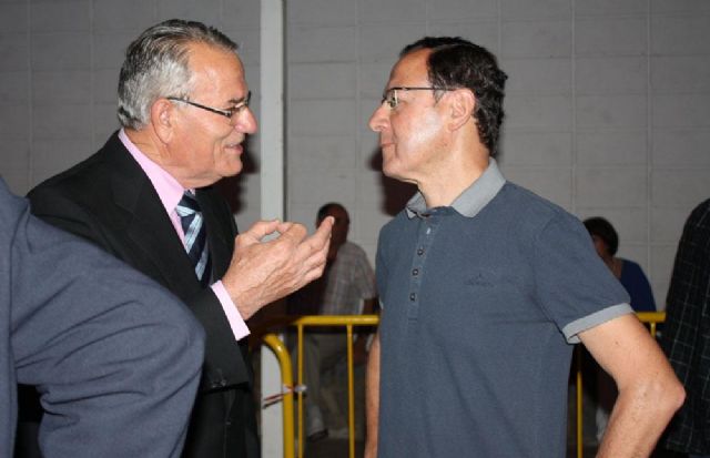 El Alcalde se suma al homenaje ofrecido a Cardoso I en el primer Encuentro de Cuadrillas de Llano de Brujas - 5, Foto 5