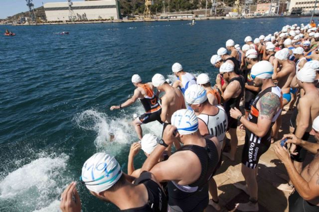 Eduardo Chordá, el más rápido del triatlón cartagenero - 1, Foto 1