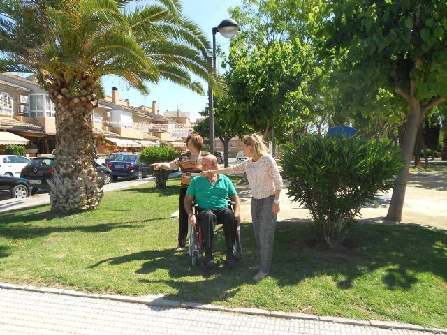 Martínez-Cachá visita los jardines de Llano de Brujas y Puente Tocinos - 1, Foto 1