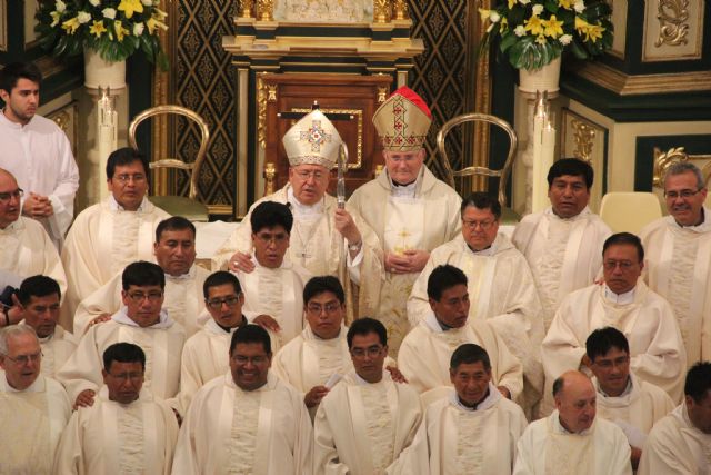 La Diócesis de Cartagena celebra junto a Mons. Jesús Juárez, Arzobispo Primado de Sucre (Bolivia), el 25 aniversario de su ministerio episcopal - 3, Foto 3