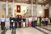 La alcaldesa muestra sus condolencias por las vctimas del accidente de tren en Santiago de Compostela