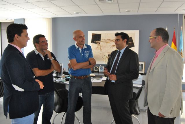 Visita del nuevo director del SEF, Alejandro Zamora, a San Javier - 1, Foto 1