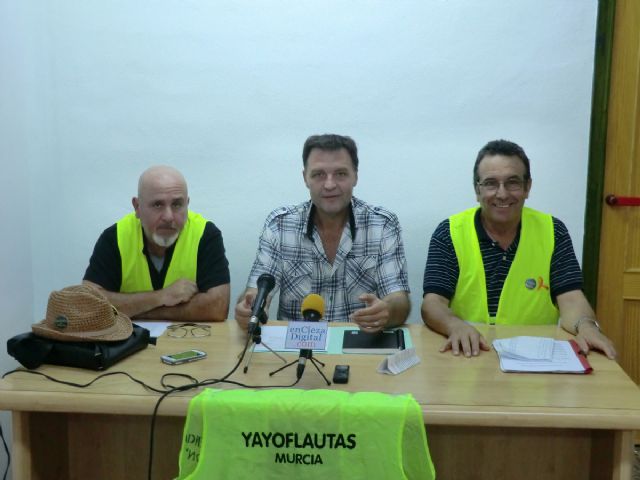 Los yayoflautas presentaron en Cieza su campaña para la revalorización de las pensiones conforme al IPC - 1, Foto 1