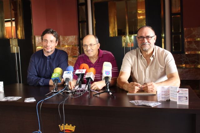 Este sábado el Teatro Vico acoge el XX Festival de Bandas Ciudad de Jumilla en beneficio de AECC - 1, Foto 1