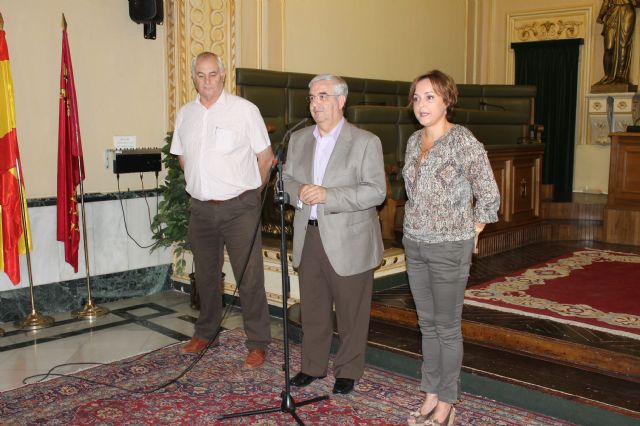 El alcalde recibe a docentes europeos participantes en el Proyecto Comenius en el que se incluye el IES Infanta Elena - 4, Foto 4