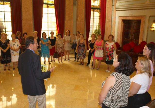 Cámara celebra los 50 años de las asociaciones de amas de casa en Murcia - 2, Foto 2