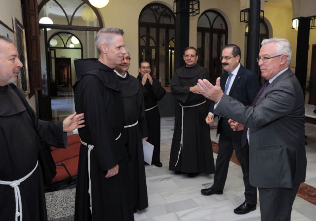 La Universidad de Murcia firma un convenio para fortalecer la colaboración con la Orden Franciscana - 3, Foto 3