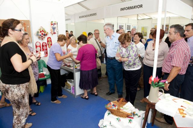 La V Feria de Mayores y Discapacitados recompensa el trabajo de clubes y asociaciones - 1, Foto 1