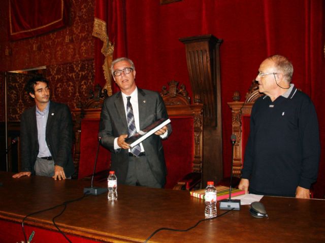 Los cartageneros de Tarragona se cuelan en el Salón de Plenos de la ciudad catalana - 2, Foto 2