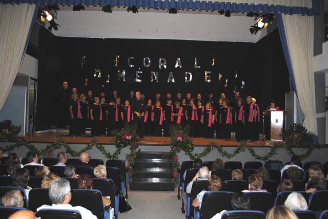 La primera gala de la Coral Municipal Ménade torreña, llena de emoción - 1, Foto 1