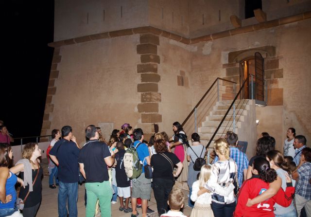 Nuevas visitas nocturnas al Castillo de Águilas ante la llegada de La Noche de Difuntos - 2, Foto 2