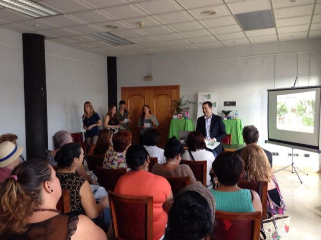 20 personas participan en un curso de 'Buenas prácticas ambientales en el hogar' dentro de la Semana del Reciclaje de Lorquí - 1, Foto 1