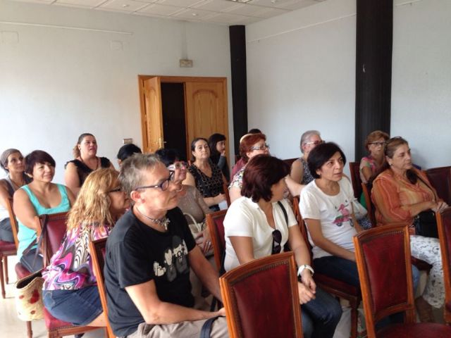 20 personas participan en un curso de 'Buenas prácticas ambientales en el hogar' dentro de la Semana del Reciclaje de Lorquí - 2, Foto 2