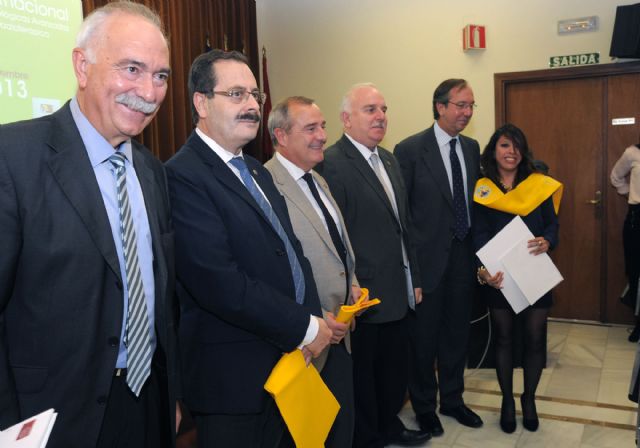 Clausura de la IV edición del Máster en Aplicaciones Tecnológicas Avanzadas en Oncología Radioterápica - 2, Foto 2