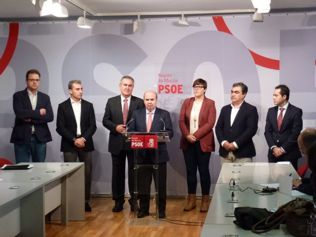 El PSOE califica como tropelía la reforma de la Ley de Administración Local que el PP aprobará en diciembre en solitario - 1, Foto 1