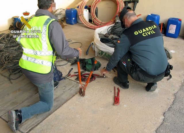 La Guardia Civil detiene a ocho personas por robos en fincas de Murcia, Torre Pacheco y Jumilla - 3, Foto 3