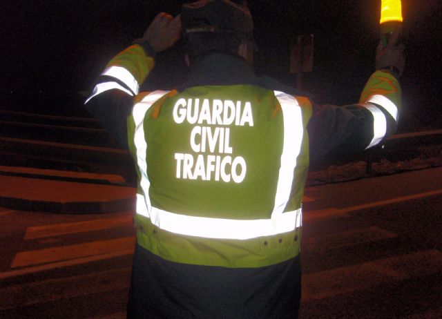 La Guardia Civil despliega un amplio dispositivo de control de alcoholemia en las carreteras de la Región - 1, Foto 1