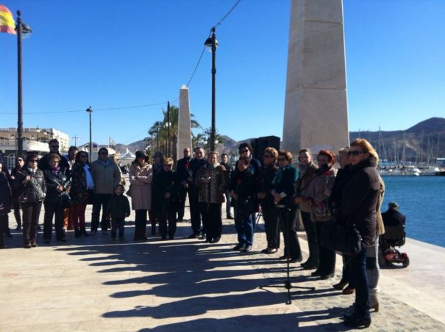 El PP homenajea en Cartagena a las víctimas de la violencia de género - 2, Foto 2